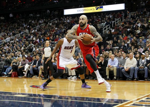 Και πάλι έκλεψε την παράσταση ο Αντιτς για τους Χοκς